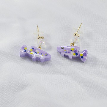 我是一隻魚 粉紫色波點小魚 幻彩浪漫耳環 手繪木製
