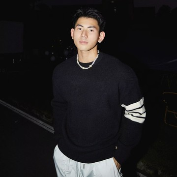 秋冬季潮流圓領毛衣針織衫男新款氣質緊身帥氣打底衫毛衣男