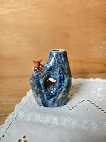 臥睡狐狸中空花瓶