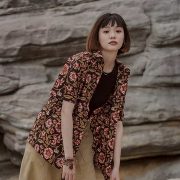 印度蓋染工藝純棉 女生襯衫 － 扶桑花黑