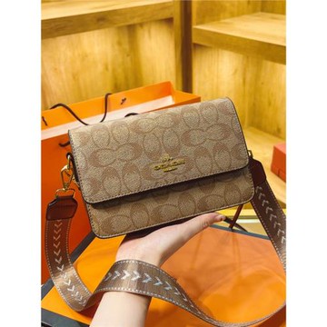 質感高端小方包2025新款女包時尚百搭單肩包歐美大牌休閑斜挎包潮