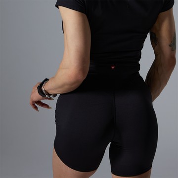 REBORN 脈動 側線圓臀短Leggings