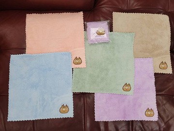 可麗鹿刺繡小毛巾