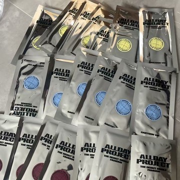 ⭐韓國代購正版⭐AlldayProject出道單封鑰匙扣文徐允李榮書小貝午餐ADP單封電子禮品