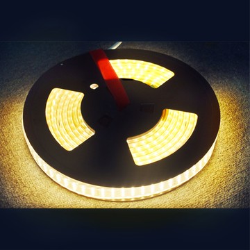 ╭☆雪之屋☆╯可調高亮度 5米LED 黃光/白光 單色燈條 /帳篷露營燈/裝飾燈/矽膠 防水