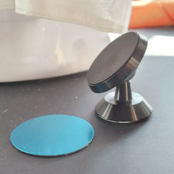 可旋轉360度合金支架斜擺用不干膠粘貼中控臺仰角35度有磁貼牌背