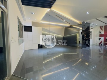 平鎮巴黎春天樓中樓四房三衛車｜桃園市平鎮區延平路三段