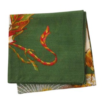 Salvatore Ferragamo 義大利製虎繪書卷品牌LOGO圖騰棉質帕巾(墨綠系/42.5CM)