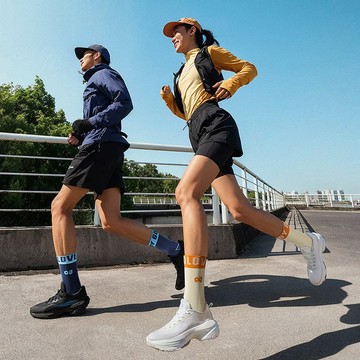 ParrotFashion運動襪子戶外騎行跑步籃球襪耐磨防滑減震毛巾底透氣中筒襪