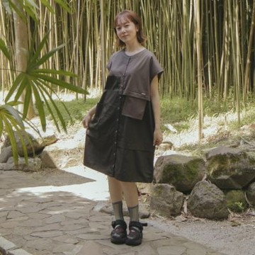 【MOSS CLUB】無袖落肩全開襟上下配色洋裝 綠 灰