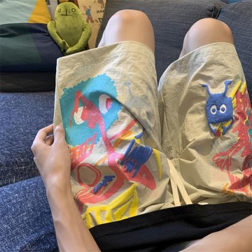 冰絲短褲男士夏季薄款速干沙灘五分褲多巴胺穿搭寬松休閑運動褲子