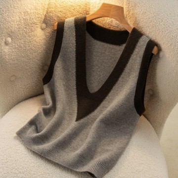 【LANNI 藍尼】現+預 大V領文青百搭毛背心(女裝/上衣)