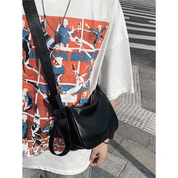 潮牌日系斜挎包男2025新款小包時尚簡約學生單肩包女軟皮小挎包潮