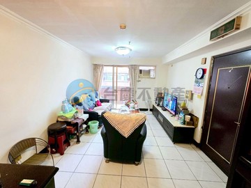 君臨天下前後陽台明亮3房車近未來捷運屋主誠意售｜新北市三峽區復興路