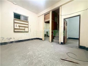 兵仔市大面寬靜巷透天｜台南市永康區勝利街