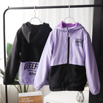 秋裝新款 日單女童連帽字母休閑外套 拼色夾克上衣中大童學生裝琦