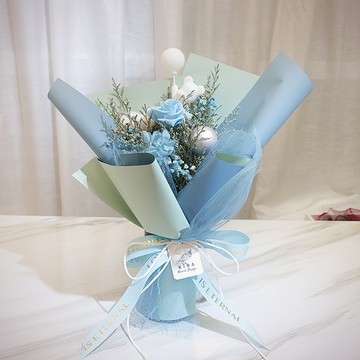 【KIRA與花花藝】告白氣球永生花花束/天空藍/永生花/花束/乾燥花花束/情人節花束/畢業花束/生日禮物/情人節禮物