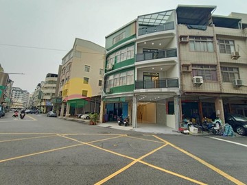 瑞隆武慶商圈臨路精美透天店住｜高雄市前鎮區武慶一路