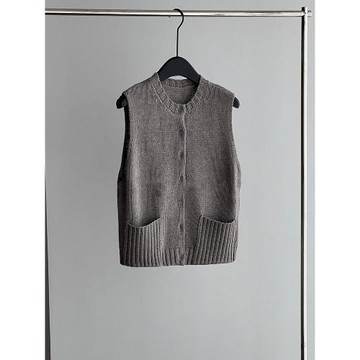 牛貨閉眼入~時裝款 老錢風灰色羊毛針織衫上衣女圓領開衫馬甲背心