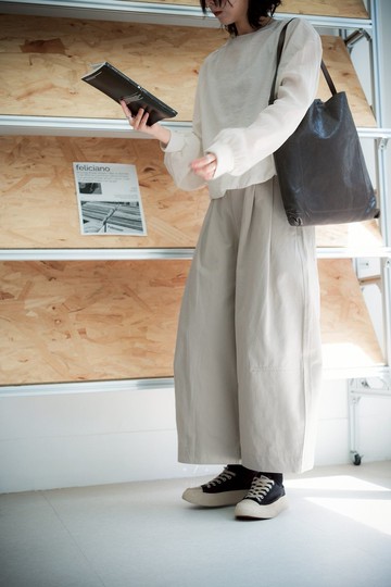 比熊高磅挺料八分麵包褲 - 2色 M/L - 白熊