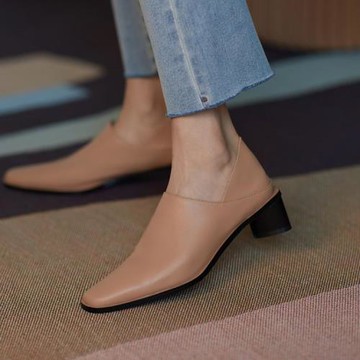 英倫風秋季新款深口軟皮異型跟粗跟中跟小皮鞋女舒適踩跟兩穿單鞋