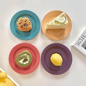 oosheep  韓式純色ins風小碟子可愛家用甜品盤 圓形好看陶瓷盤子