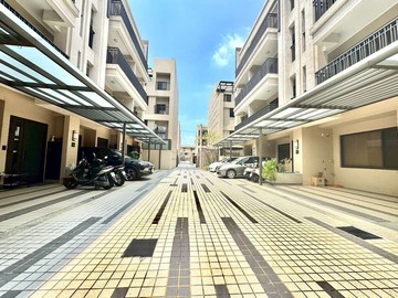 房仲之雯新光田大面寬精裝五年屋別墅｜台中市龍井區南社一街