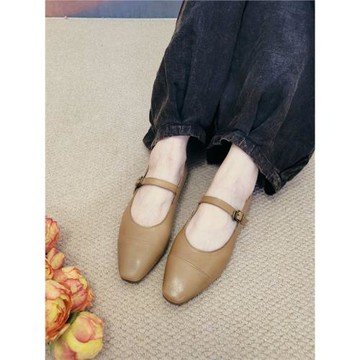 2026年秋季新款復古真皮單鞋女純色搭扣淺口平底鞋休閑尖頭媽媽鞋