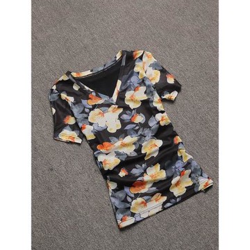 V領短袖女2025年夏季黑色洋氣T恤修身顯瘦半袖小衫印花網紗上衣