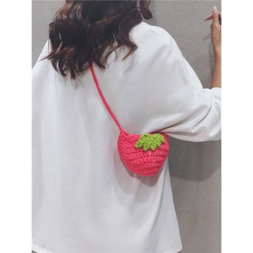 可愛胡蘿卜草莓毛線針織包包女2025新款小眾設計百搭手機斜挎小包