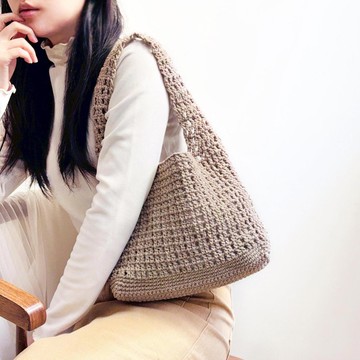 柔織霧感寬肩背包 / 多色可選 台灣手工原創鉤針編織包包手提袋