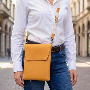 COZI-義大利植鞣皮革 iPad平板電腦斜跨包 收納包 手拿包-可收納10~11吋iPad平板(含保護套或鍵盤套) 黑色-iPad斜跨包/手拿包11吋