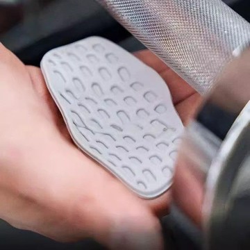 【台灣出貨】硅胶握力器护掌垫健身防滑运动单杠引体器械训练健身房举重握把器防滑握把 訓練手套 護掌 護具
