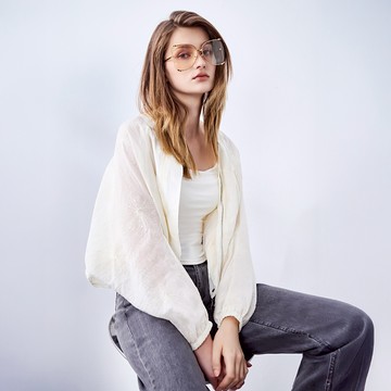 亮片繡花肌理感外套