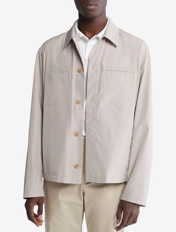 Calvin Klein 技術材質風衣