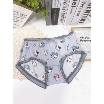 大碼內褲女胖mm200斤中腰無痕透氣可愛純欲牛奶絲薄款舒適三角褲