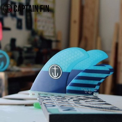 キャプテンフィン　クアッド r400