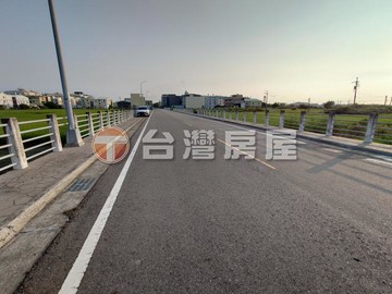 龍井火車站旁臨路方正建地｜台中市龍井區竹泉段