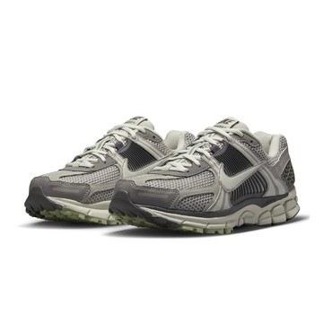 【NIKE】W NIKE ZOOM VOMERO 5 女鞋 休閒鞋 灰黑-FB8825001