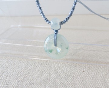 本命年【歲歲平安】冰飄花翡翠絲光編織項鍊*SA33*招財、防小人