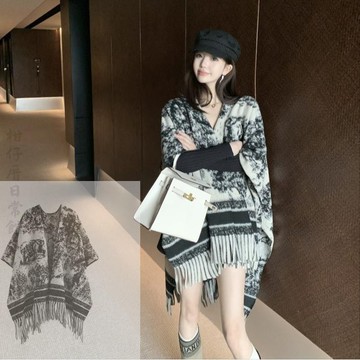 🍊台北出貨🍊Orange 可開發票 2025新款仿羊絨山水畫民族風女圍巾披肩羊絨斗篷披風高級感外搭