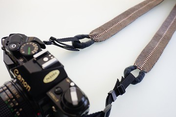 相機背帶 雙邊寬孔 手機斜背帶