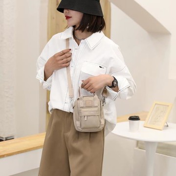 輕便質感小布包女2025新款夏天迷你手機包簡約多層ins單肩斜挎包