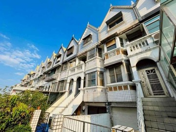 橋科新生活圈 海成社區 免千萬質感車墅｜高雄市燕巢區海成東街