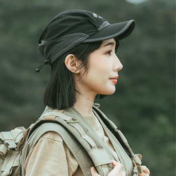 透氣網孔彎簷帽