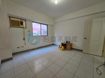 東方新都3~三房平車 兩戶可打通 升級大平層｜新竹縣竹東鎮和江街