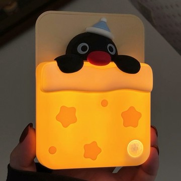 七夕送禮🎀【預購】正版授權 PINGU 企鵝家族 聯名款 磁吸 感應 小夜燈 生日快樂 生日禮物 情人節快樂