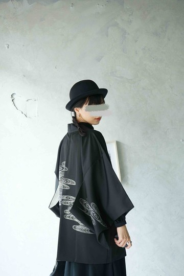 尋寶古著-黑色旋渦日式鴛鴦紋質感日本羽織和服