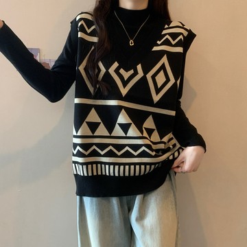 實拍大尺碼女裝秋冬胖MM時尚馬甲針織上衣氣質顯瘦遮肚毛衣兩件套