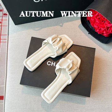 法式氣質小香風平底拖鞋女外穿時尚夏天高級感一字拖女士外出涼拖